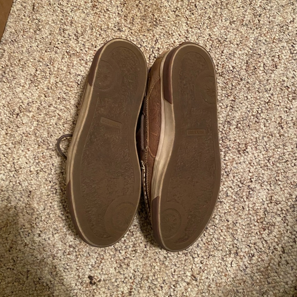 Durango like new men’s size 9 shoes.